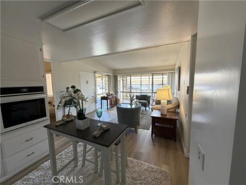 1600  Northwood  275E  Road, Seal Beach, CA