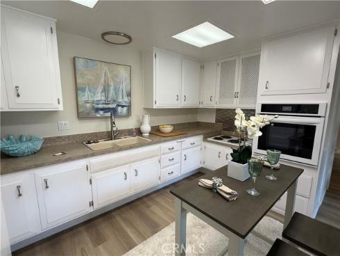 1600  Northwood  275E  Road, Seal Beach, CA