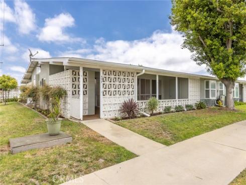 1462  Golden Rain  49 F  Road, Seal Beach, CA
