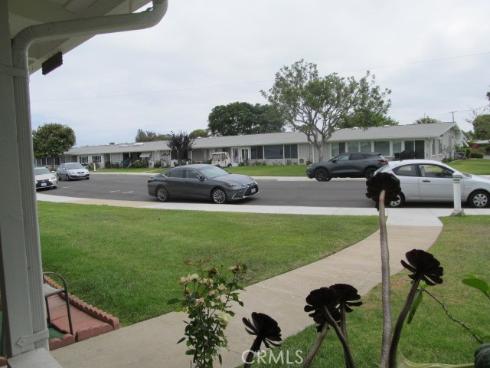 1382  El Dorado Dr., M3-10k  , Seal Beach, CA