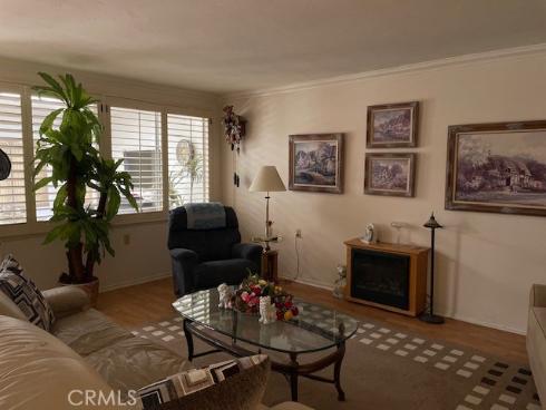 13360  Del Monte  2-B  Drive, Seal Beach, CA