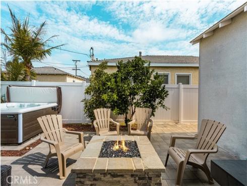 309  15th   Street, Seal Beach, CA
