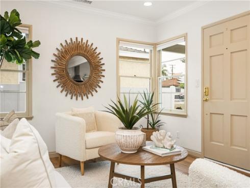 309  15th   Street, Seal Beach, CA