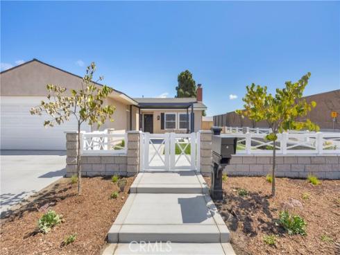 3520  Jasmin   Circle, Seal Beach, CA