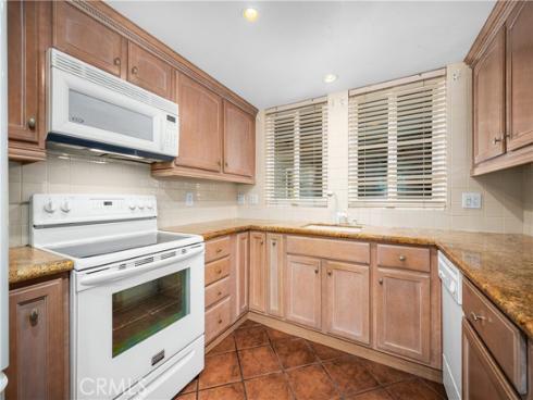 1920  Mckinney  17A  WayM-15, Seal Beach, CA