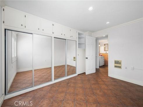 1920  Mckinney  17A  WayM-15, Seal Beach, CA