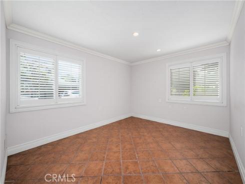 1920  Mckinney  17A  WayM-15, Seal Beach, CA