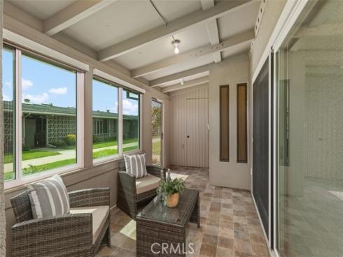 13451  Danbury  M6-133D  Lane, Seal Beach, CA