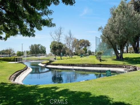 13451  Danbury  M6-133D  Lane, Seal Beach, CA