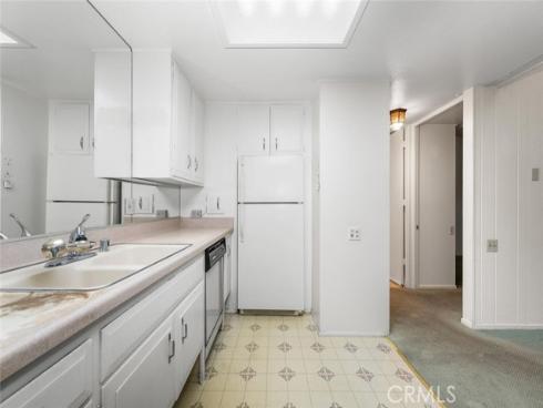 13361  El Dorado  201F  Drive, Seal Beach, CA