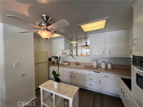 13081  Oak Hills Dr., M9-223i  , Seal Beach, CA