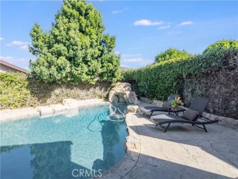 3560  Iris Cir  , Seal Beach, CA