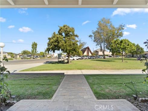 13881  Thunderbird Drive  63G , Seal Beach, CA