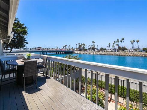 329 Regatta Way , Seal Beach, CA