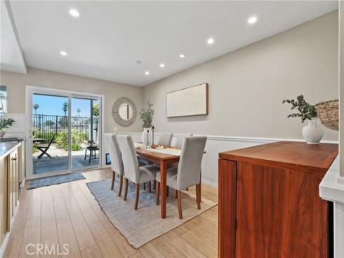 329 Regatta Way , Seal Beach, CA