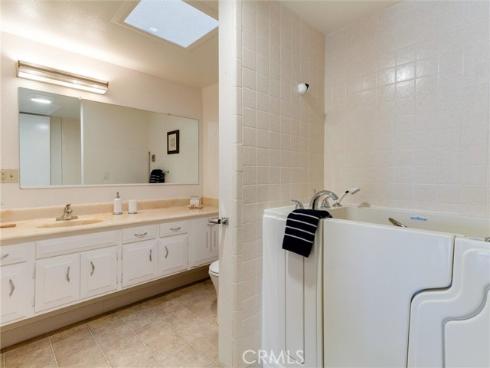 1661  Monterey  16-L  Road, Seal Beach, CA