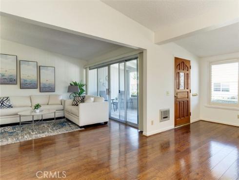 1661  Monterey  16-L  Road, Seal Beach, CA