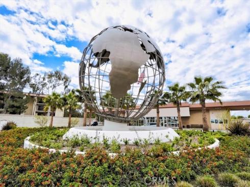 1641  Monterey Road  18H , Seal Beach, CA