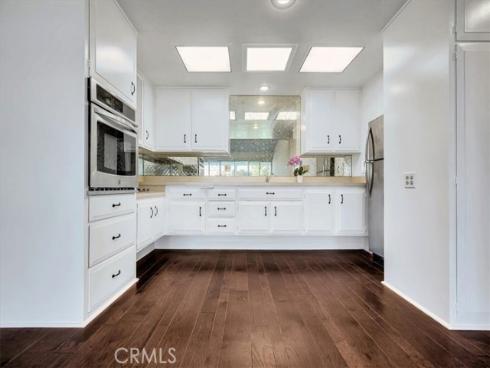 1641  Monterey Road  18H , Seal Beach, CA