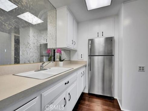 1641  Monterey Road  18H , Seal Beach, CA