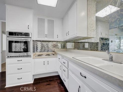 1641  Monterey Road  18H , Seal Beach, CA