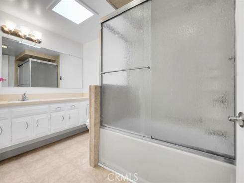 1641  Monterey Road  18H , Seal Beach, CA