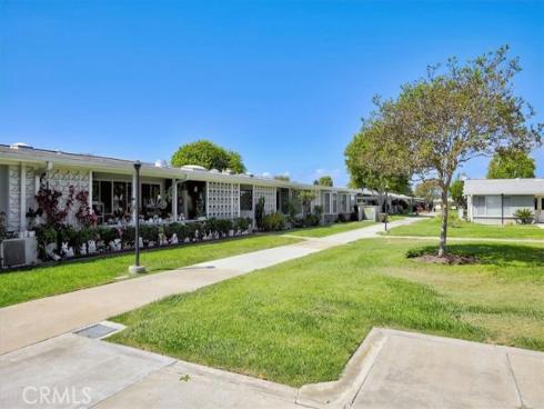 1641  Monterey Road  18H , Seal Beach, CA