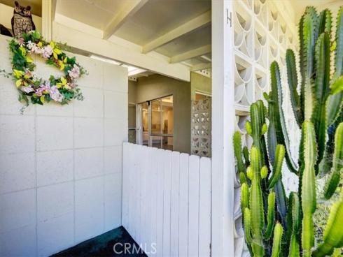 1641  Monterey Road  18H , Seal Beach, CA