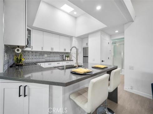 13160  Nassau  211L  DriveM9, Seal Beach, CA