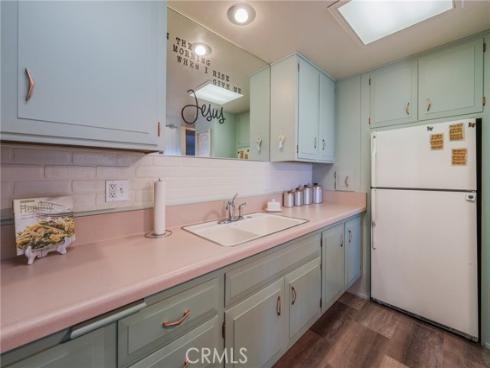 1681  Tam 0'shanter  10J M12  Road, Seal Beach, CA