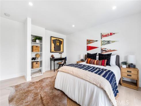 1729  Bayou   Way, Seal Beach, CA