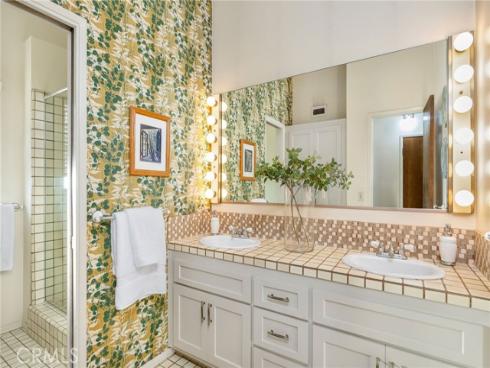 645  Sea Breeze  , Seal Beach, CA