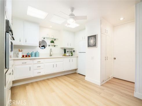 1730  Tam O'shanter  M14-13H  Road, Seal Beach, CA