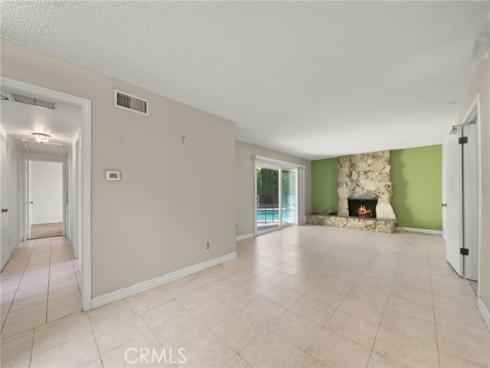 412  Emerald  , Seal Beach, CA