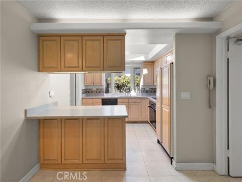 412  Emerald  , Seal Beach, CA