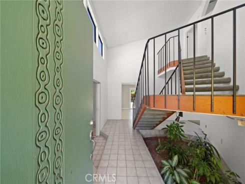 412  Emerald  , Seal Beach, CA