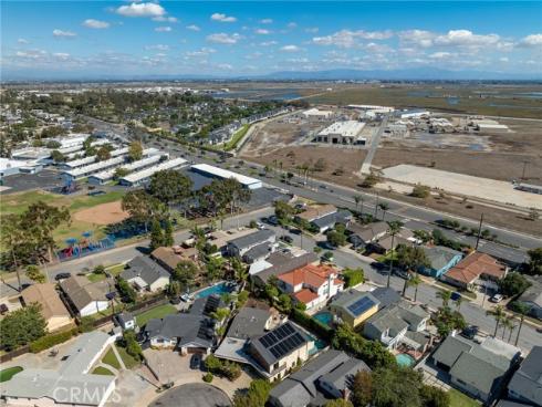 412  Emerald  , Seal Beach, CA