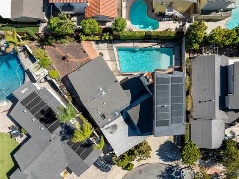 412  Emerald  , Seal Beach, CA