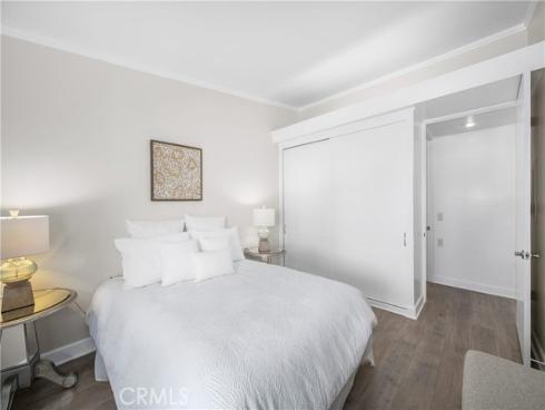 1461  Monterey  28E , Seal Beach, CA