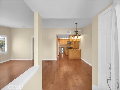 1660  Tam O'shanter  Mutual 14-5F  Road, Seal Beach, CA