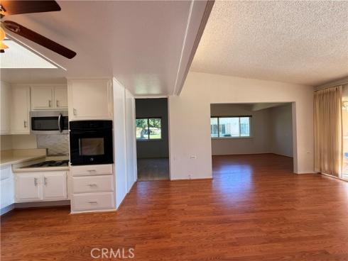 1300  Knollwood  41A  Road, Seal Beach, CA