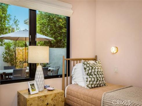 624  Sea Breeze   Drive, Seal Beach, CA