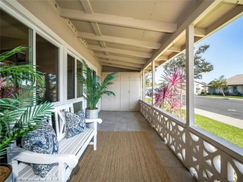 1121  Northwood  237D  M9  Road, Seal Beach, CA