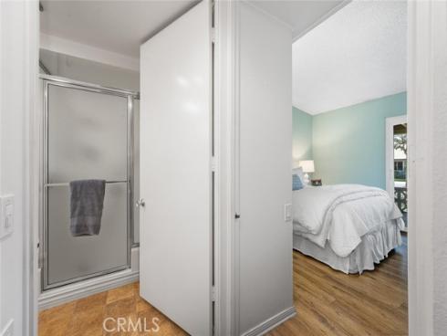 1121  Northwood  237D  M9  Road, Seal Beach, CA