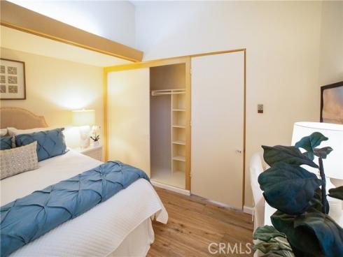 1200  Canoe Brook Dr., M3-19f  , Seal Beach, CA