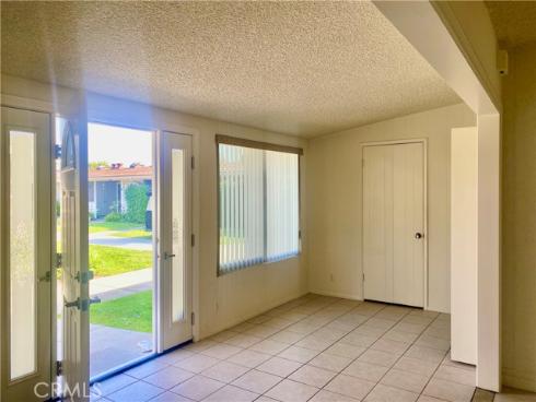 13741  Annadale Dr., M1-18k  , Seal Beach, CA