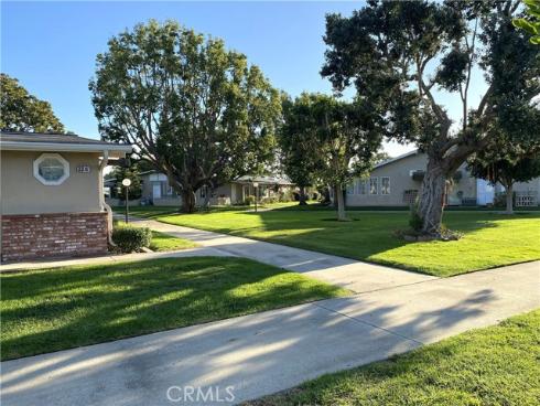 13281  Del Monte Dr., M12-34d  , Seal Beach, CA