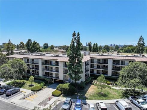 13601 Del Monte Drive 47A