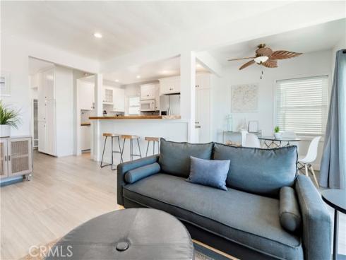 1003 Seal Way , Seal Beach, CA