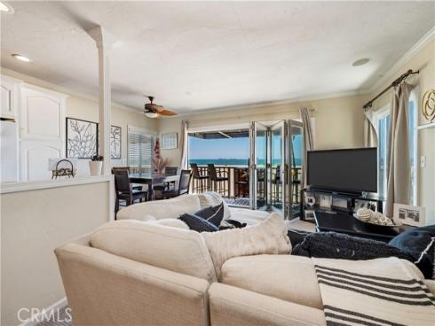 1003 Seal Way , Seal Beach, CA